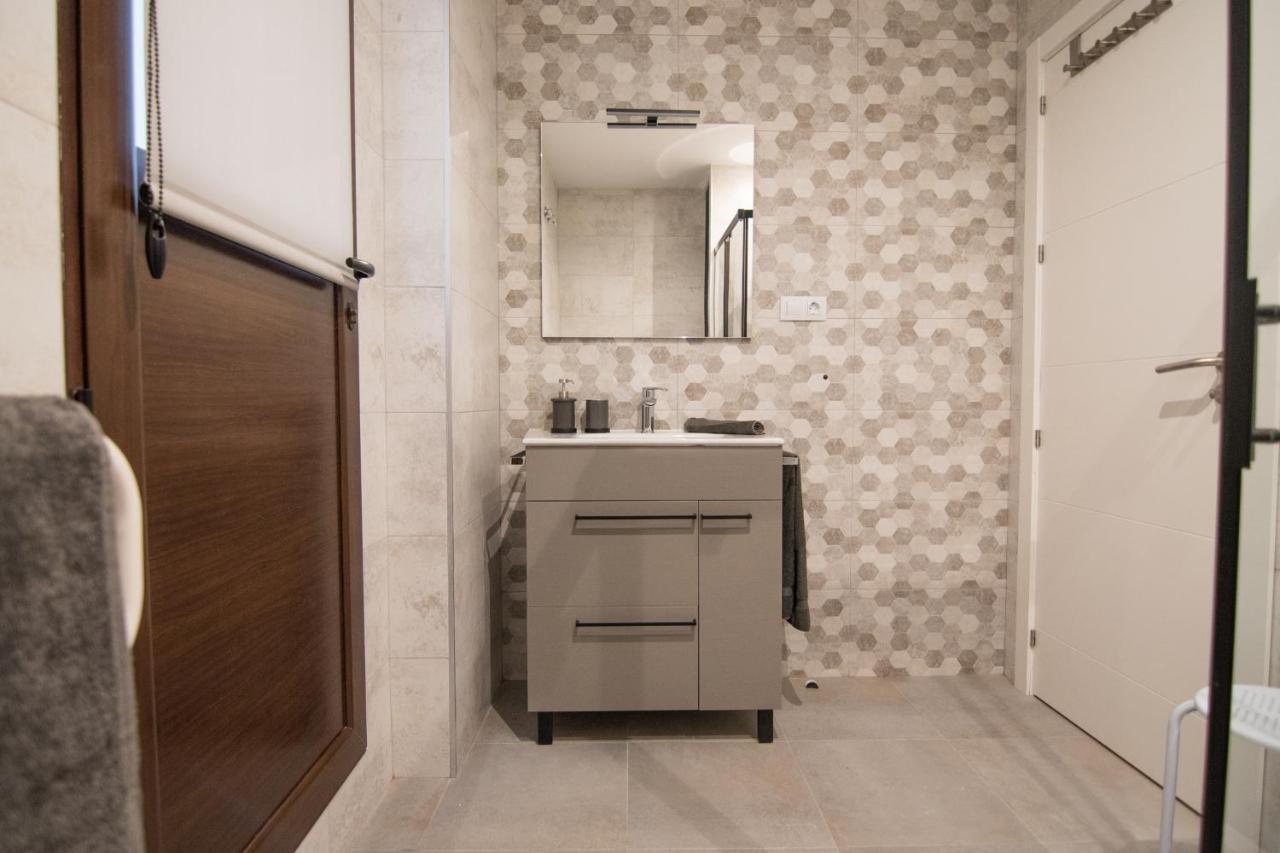 Tuguest Alhondiga Apartment Granada Exterior foto